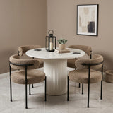 Table à manger + 4 Chaises